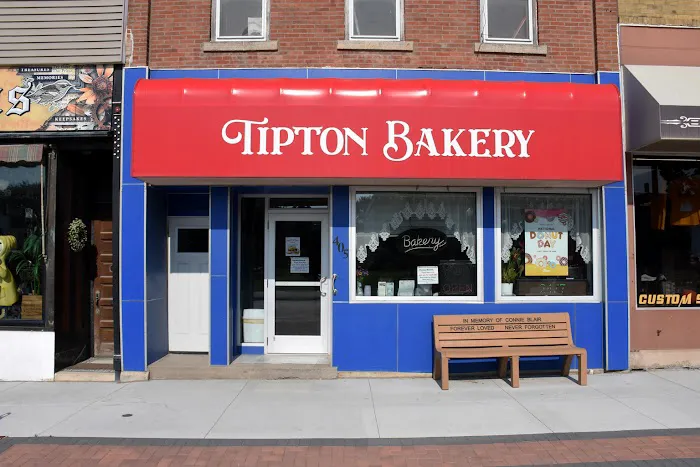 Tiffiny's Tipton Bakery Picture 9