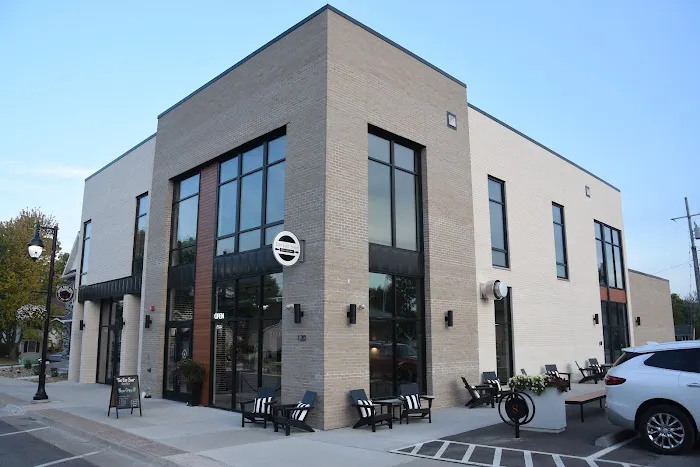 THE EAT SHOP Picture 4