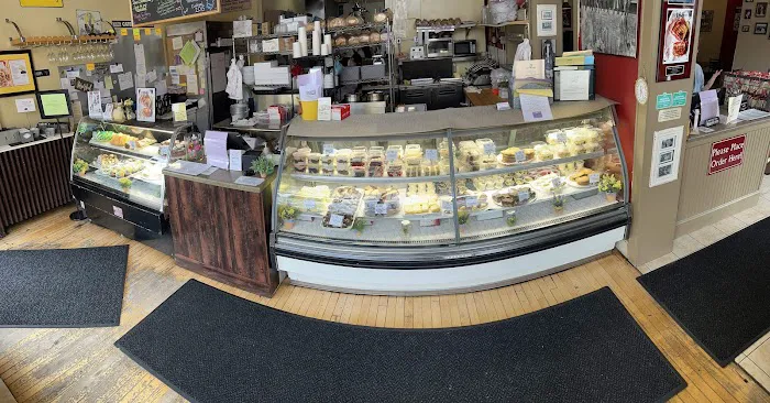Periwinkle's Bakery on Broadway Picture 7