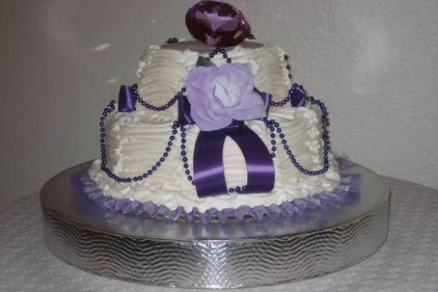 Cake Stands By Bez