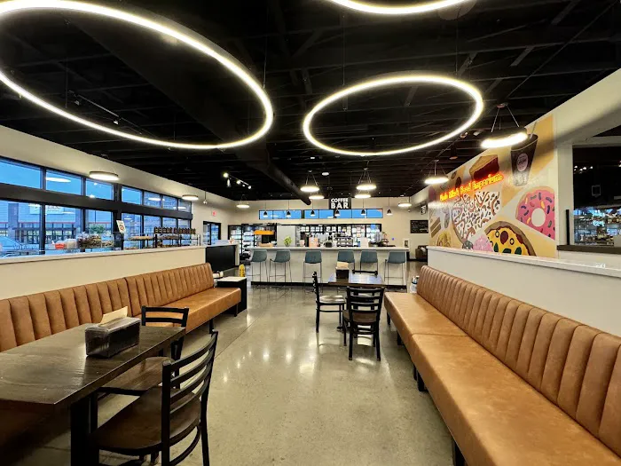 Uncle Mike's Food Emporium Picture 2