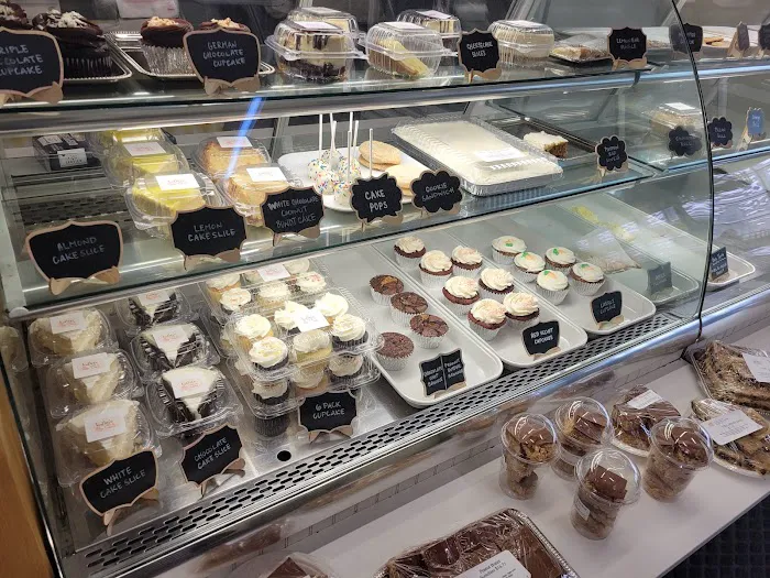 Kathy's Pies & Bakery Picture 6