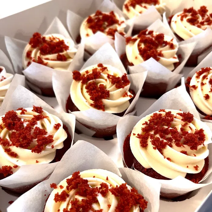 The Iowa Cupcakery Picture 9