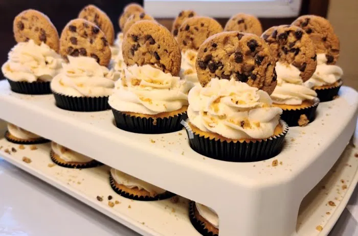 The Iowa Cupcakery Picture 6
