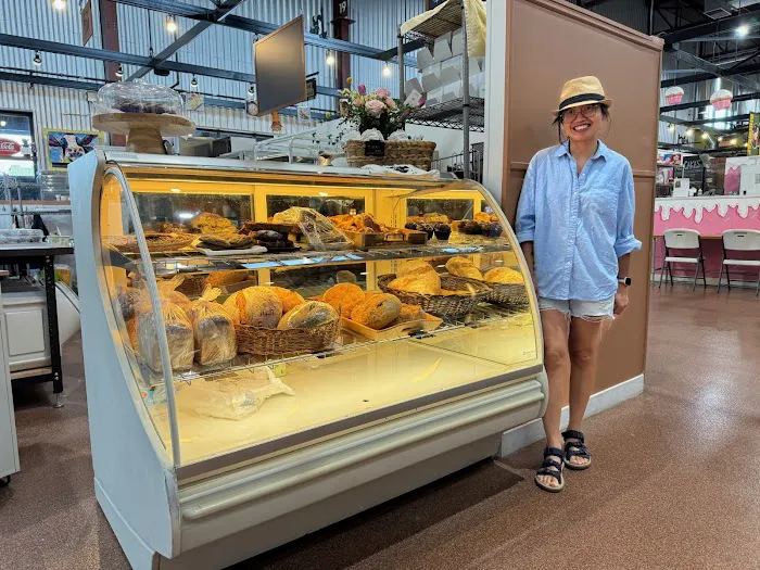 anh's Bread Therapy bakery and tea house Picture 2