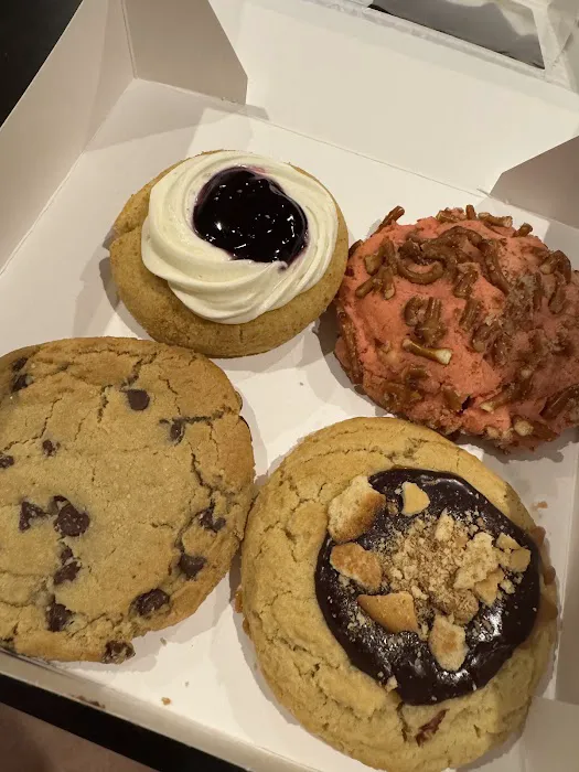 Cookies & Dreams Picture 6