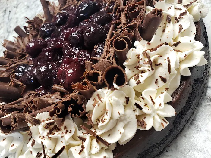 Flora's Butterfield Bakery Picture 9