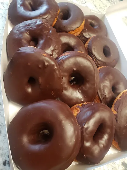 Flora's Butterfield Bakery Picture 5