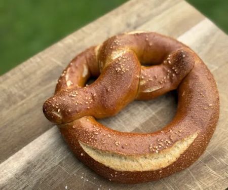 Dough Momma Bakehouse - Sourdough Bread, Pretzels, & More