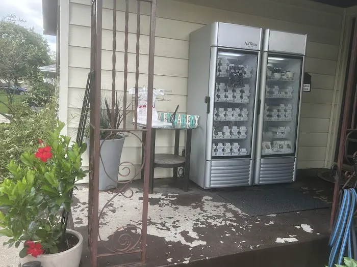 Bezzie's Bakery - Residential Home Bakery Picture 1