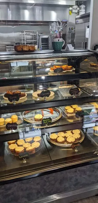 Mama Ducky's Desserts Picture 4