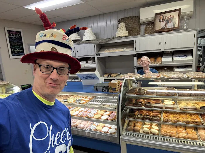 Simple Simon Bakery Picture 4