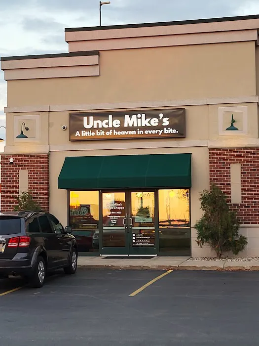 Uncle Mike's Kringle Shoppe Picture 2