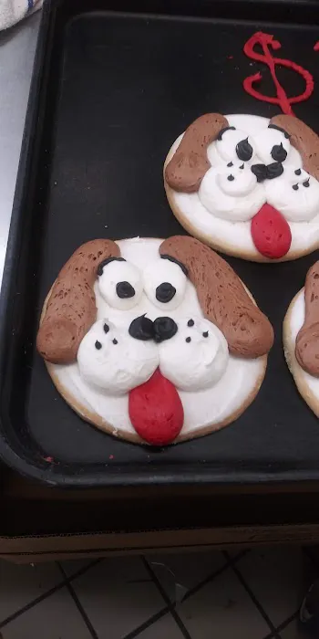 Hy-Vee Bakery Picture 1