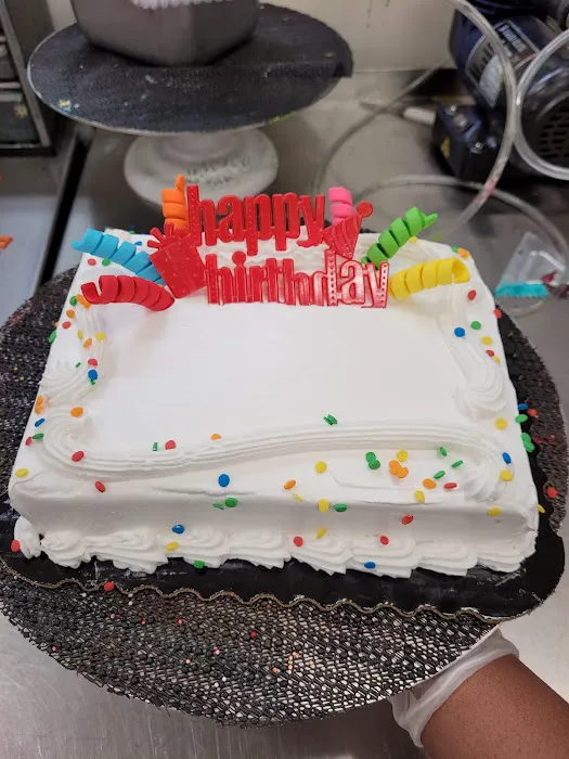 Hy-Vee Bakery Picture 2