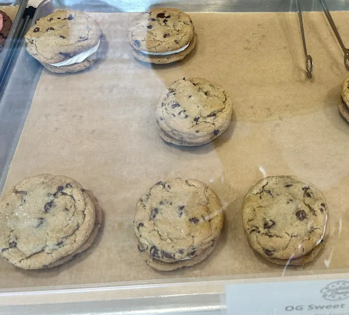 Cookies & Dreams Picture 5