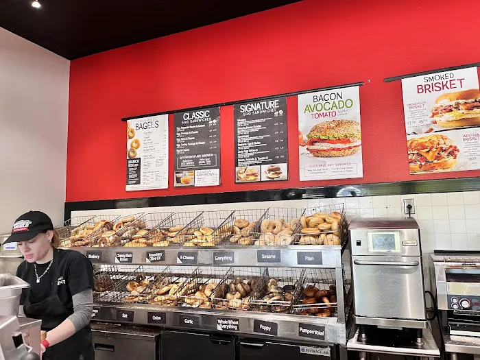 Bruegger's Bagels Picture 5