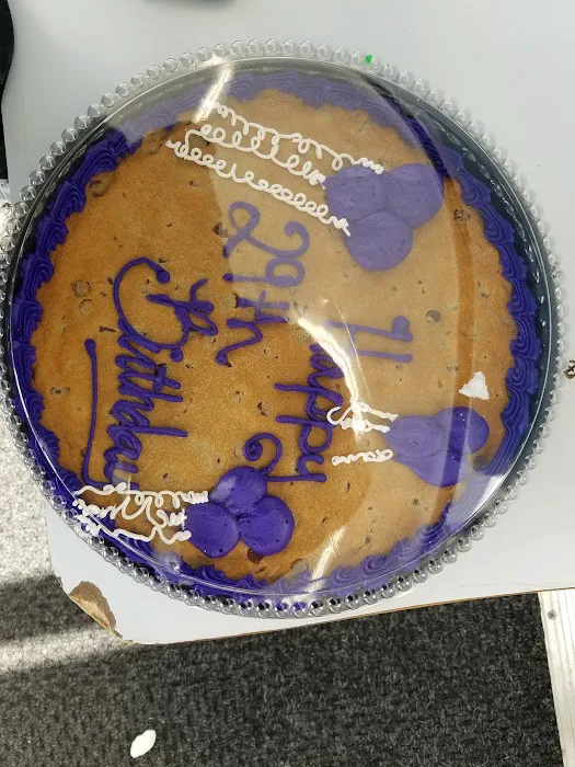 Hy-Vee Bakery Picture 1