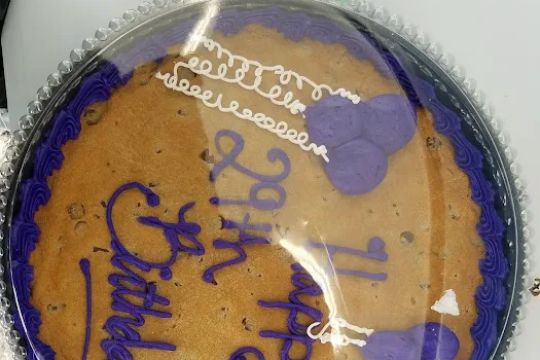 Hy-Vee Bakery