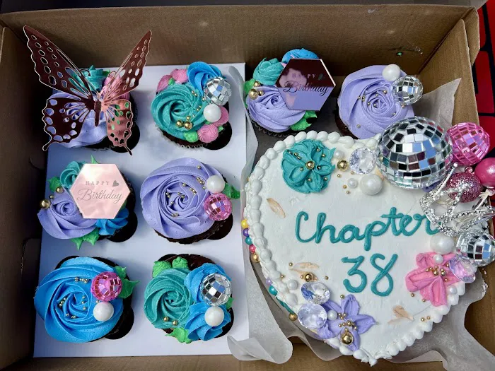 Sifted Sugar Cake Co Picture 5