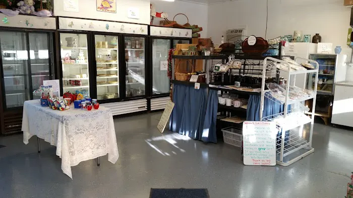 Vicki's Baked Goods & More Picture 9