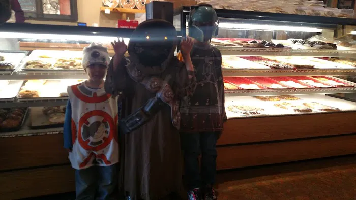 Fosdal Home Bakery Picture 5
