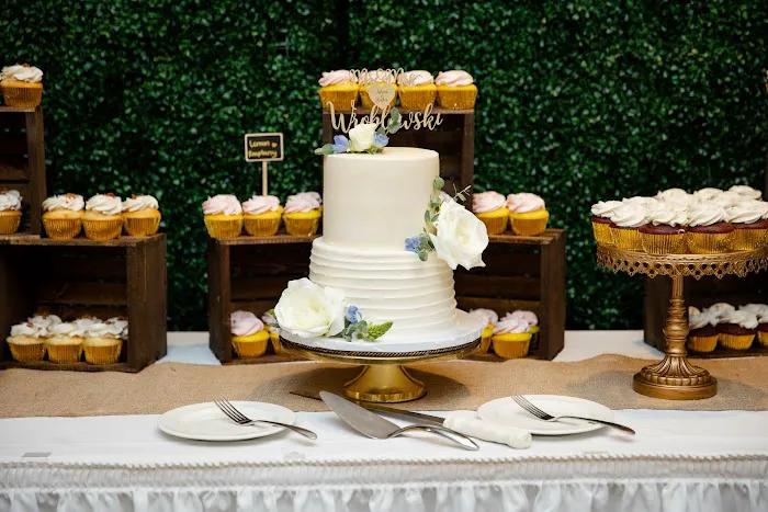Hailey's Sweets and Treats Picture 3