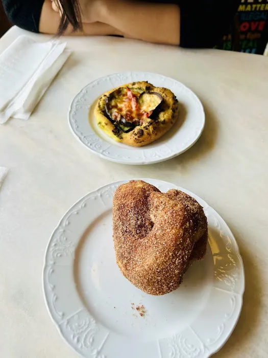 Amaranth Bakery & Café Picture 6