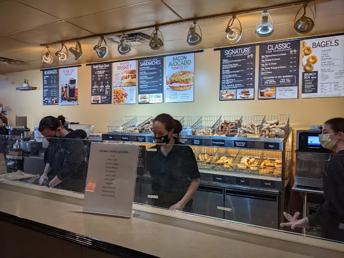 Bruegger's Bagels Picture 1