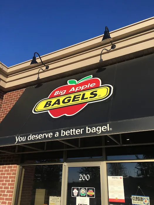 Big Apple Bagels Picture 10