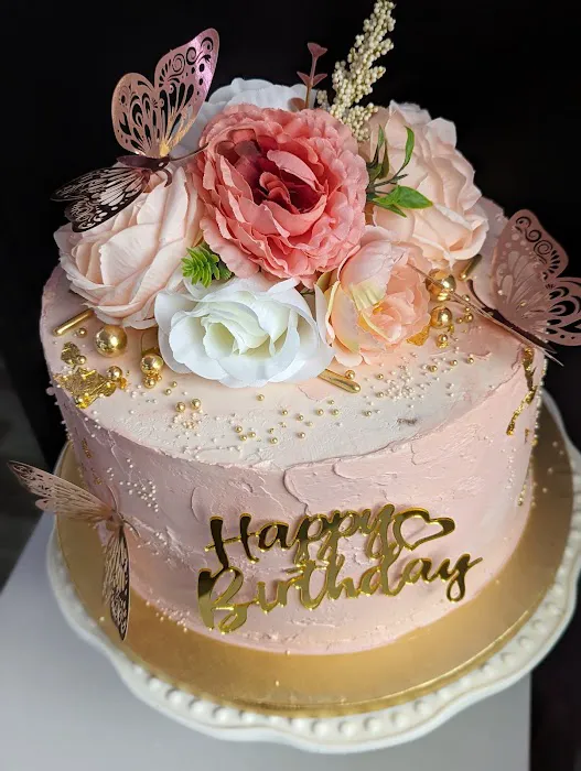 Elida's Bakery Picture 10