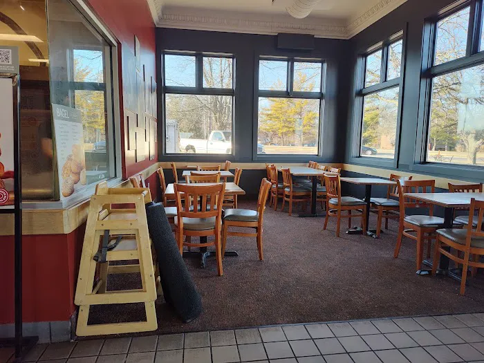 Bruegger's Bagels Picture 8