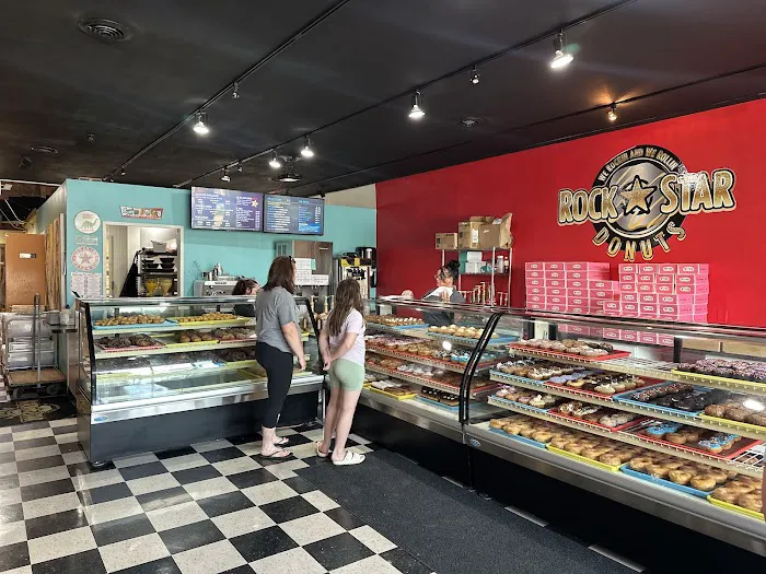 Rock*Star Donuts Picture 10