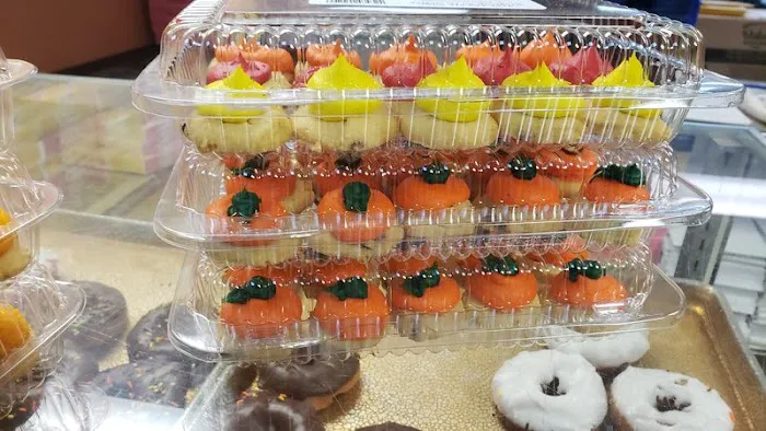 Folsom's Bakery Inc Picture 6