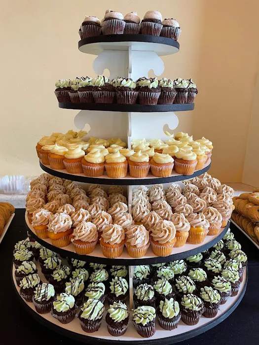 Classy Girl Cupcakes Picture 6