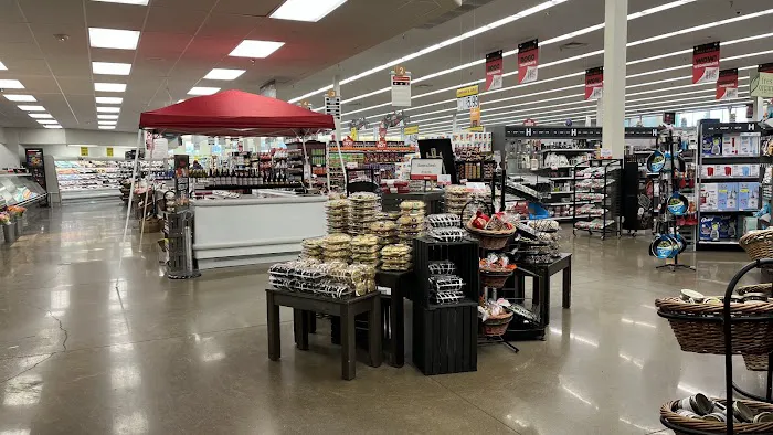 Hy-Vee Picture 10