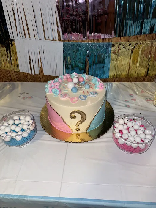 Las Tapatias Cakery Picture 1