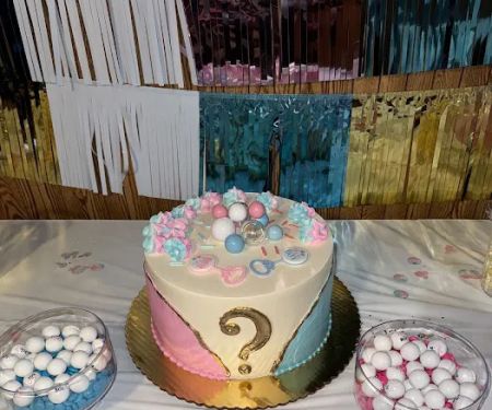 Las Tapatias Cakery