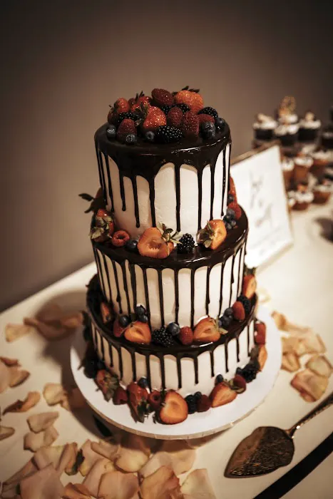 Las Tapatias Cakery Picture 2