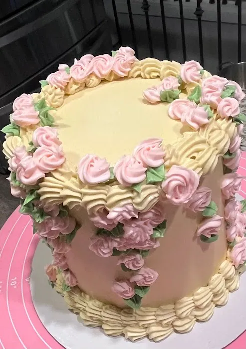 Collie's Cakes Picture 5