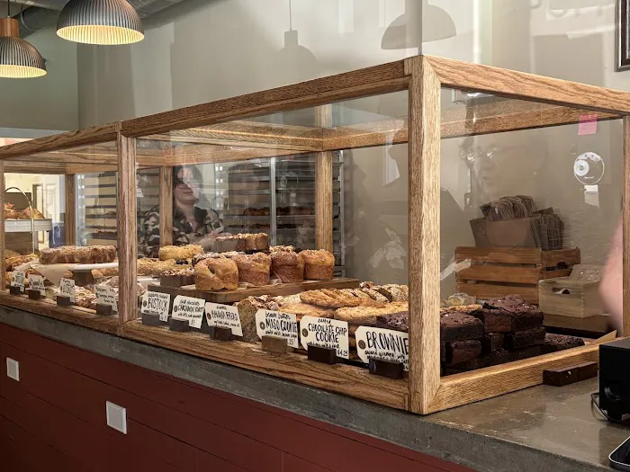 Poppy Bakery Picture 3