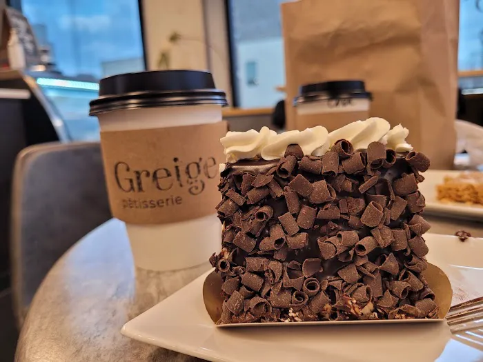 Greige Pâtisserie Picture 5