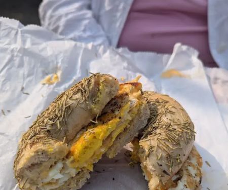 Rubyu2019s Bagels at Zu00f3calo