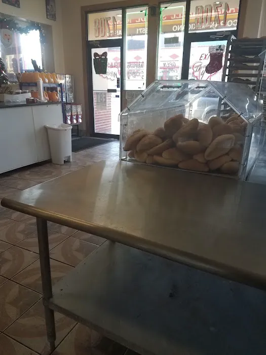 Panadería el Sol de México Picture 2