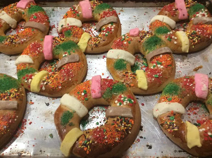 La Flor de Trigo Bakery Picture 3