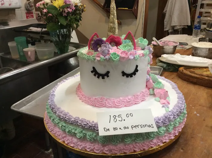La Flor de Trigo Bakery Picture 4