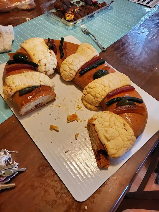Lincoln Panaderia Bakery Picture 4