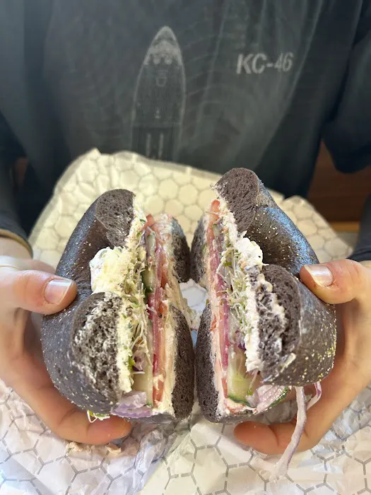 Allie Boy’s Bagelry & Luncheonette Picture 7