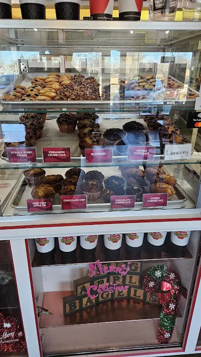 Big Apple Bagels Picture 8