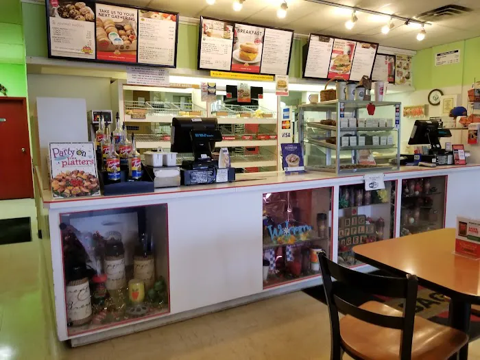 Big Apple Bagels Picture 1